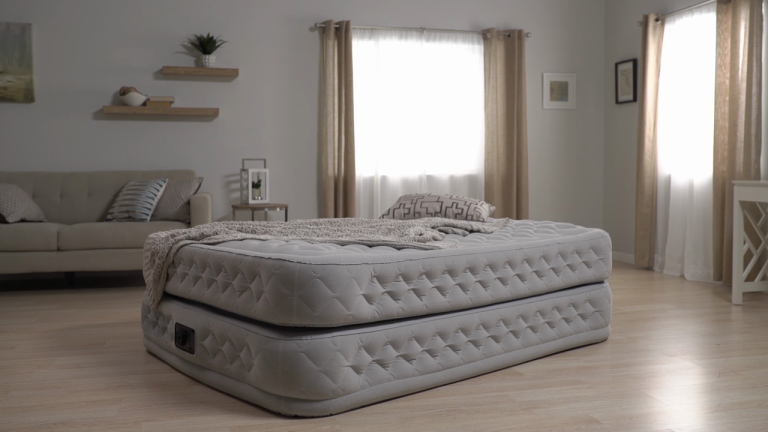 8 Best Queen Air Mattresses for Guest Rooms in 2026